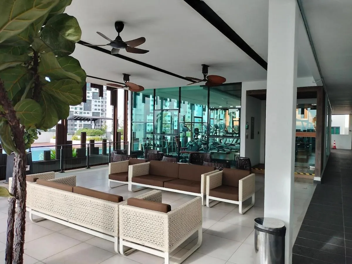 Swim Studio Shortvacay Perai 0*,  Malaysia