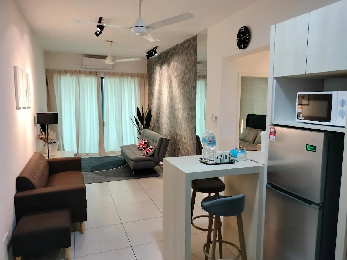 Swim Studio Shortvacay Perai